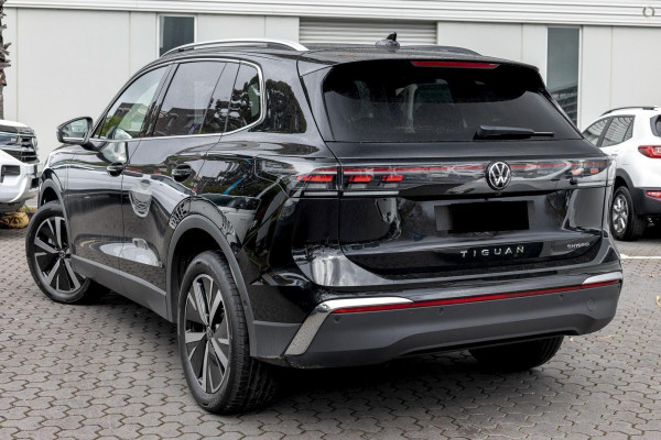 2026 Volkswagen Tiguan CT 150TSI eHybrid Elegance SUV Image 4