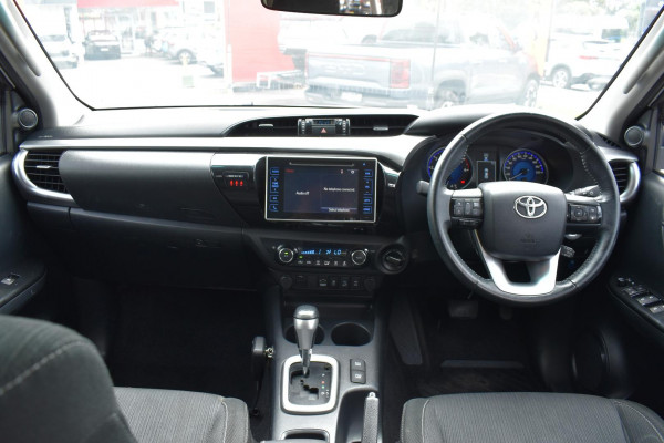 2018 Toyota HiLux  SR5 Double Cab Pick Up Image 39