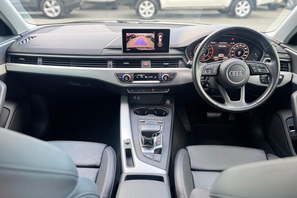 2017 Audi A4 B9 Sport Sedan Image 15