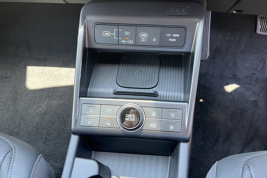 2025 Hyundai KONA SX2.V2 Hybrid Premium SUV Image 16
