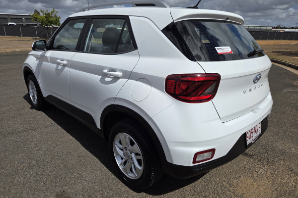 2025 Hyundai Venue QX.V5  SUV Image 5
