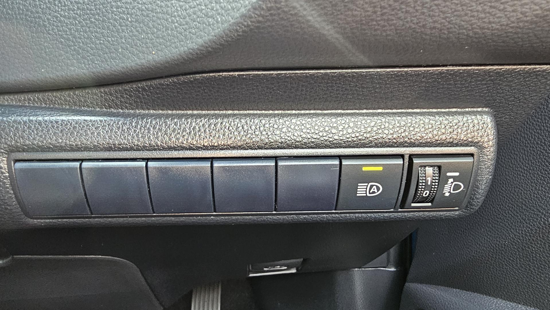 2019 Toyota Corolla ZWE211R Ascent Sport Hybrid Hatch Image 23