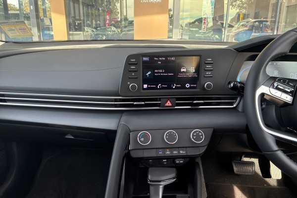 2025 Hyundai i30 CN7.V2  Sedan Image 12