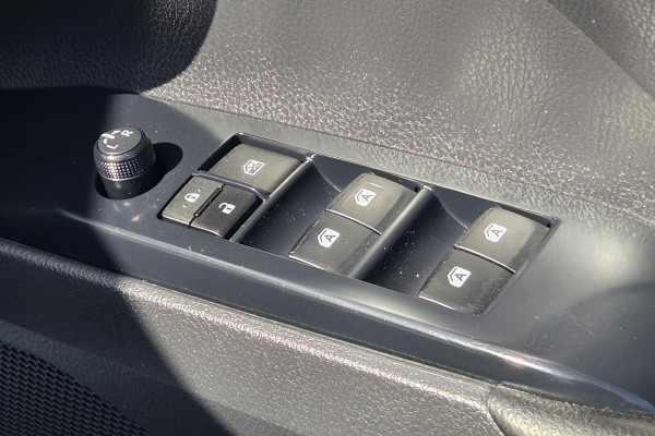 2019 MY18 Toyota Camry AXVH71R Ascent Sport Sedan Image 22