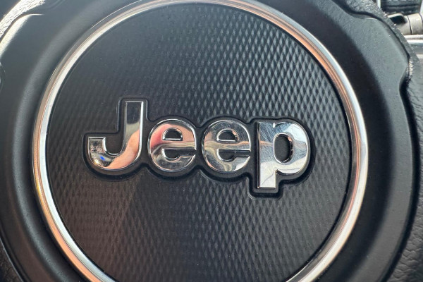 2019 Jeep Wrangler JL Overland SUV Image 19