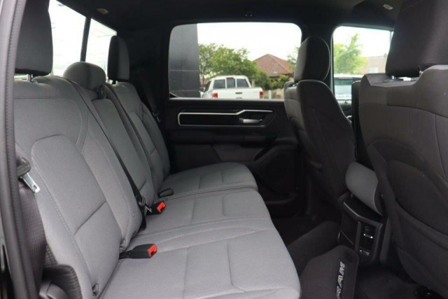 2023 Ram 1500 DT Big Horn Crew Cab Image 25
