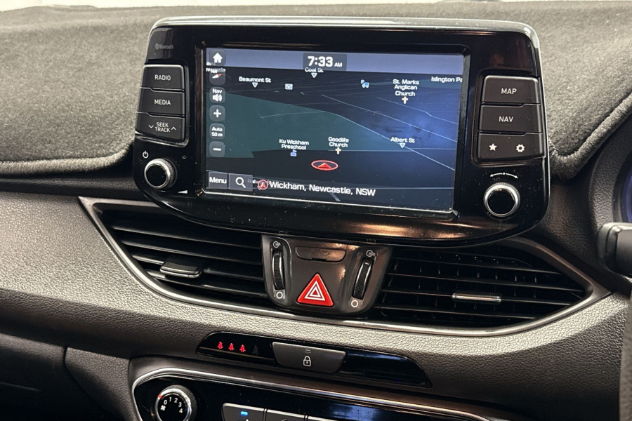 2017 MY18 Hyundai i30 PD Active Hatch Image 8