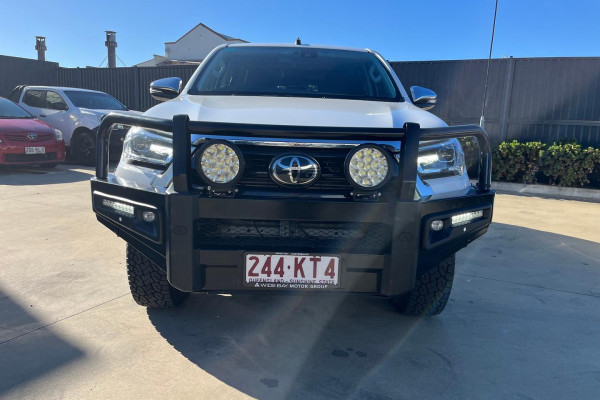2021 Toyota HiLux GUN126R SR5 Dual Cab Pick Up Image 2