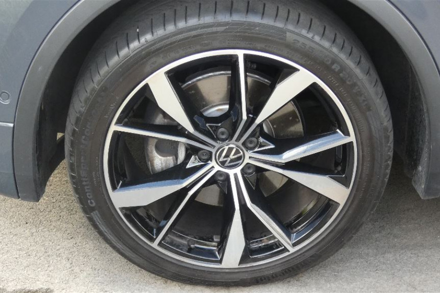 2024 Volkswagen Tiguan AX MY24 162TSI R-LINE SUV Image 19