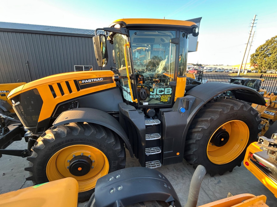 2026 JCB FASTRAC Other Image 1