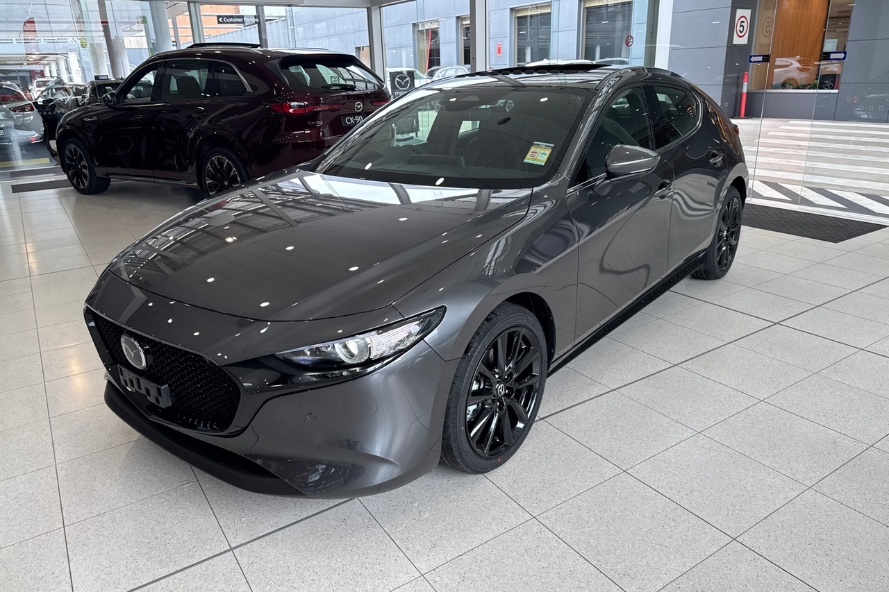 2024 Mazda 3 BP Series G25 Astina Hatch Image 4
