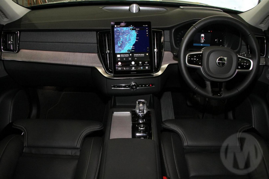 2026 Volvo XC90 L Series Ultra B5 Dark SUV Image 20