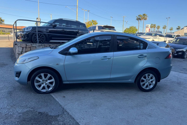 2010 Mazda 2 DE Series 2 Maxx Sedan Image 10