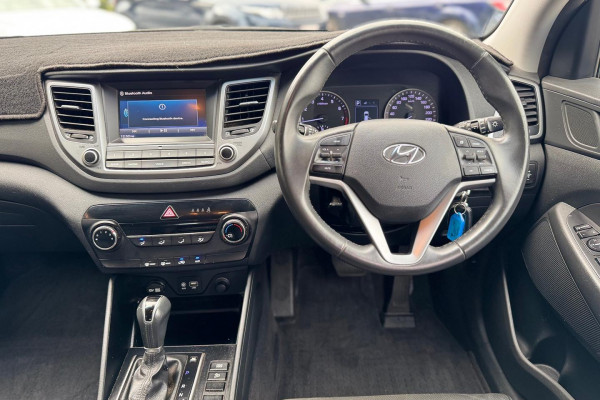 2017 Hyundai Tucson TLe Active X SUV Image 11
