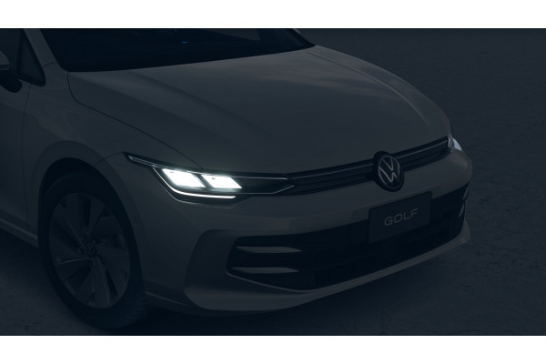 2026 Volkswagen Golf 8.5 110TSI Life Hatch Image 4