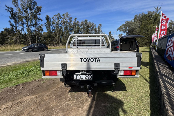 2023 Toyota HiLux GUN126R SR Cab Chassis Image 17