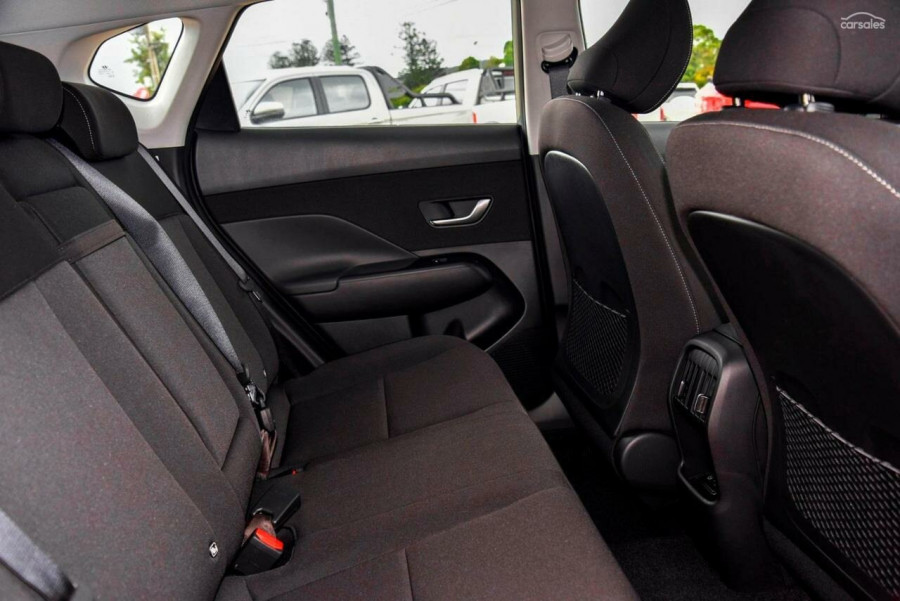 2026 Hyundai KONA SX2.V3 Hybrid SUV Image 7