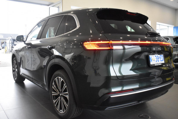 2026 Geely Starray EM-i P145 Inspire SUV Image 2
