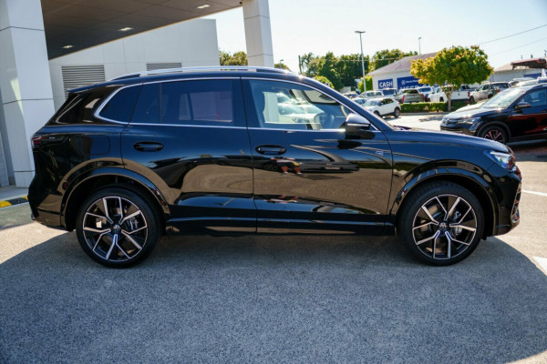 2026 Volkswagen Tiguan CT 195TSI R-Line SUV Image 4