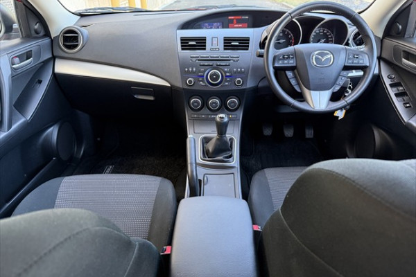 2013 Mazda 3 BL Series 2 Maxx Sport Hatch Image 4