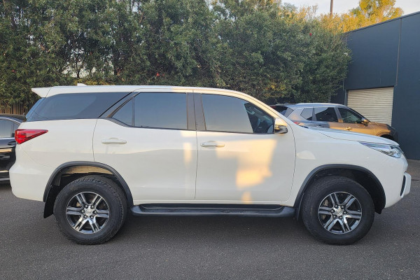 2017 Toyota Fortuner GUN156R GX SUV Image 8