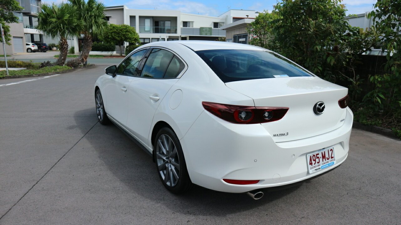 2024 Mazda 3 BP G20 Touring Hatch Image 5