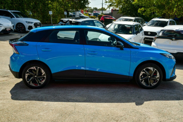 2024 MG MG4 MEH32 Excite 64 Hatch
