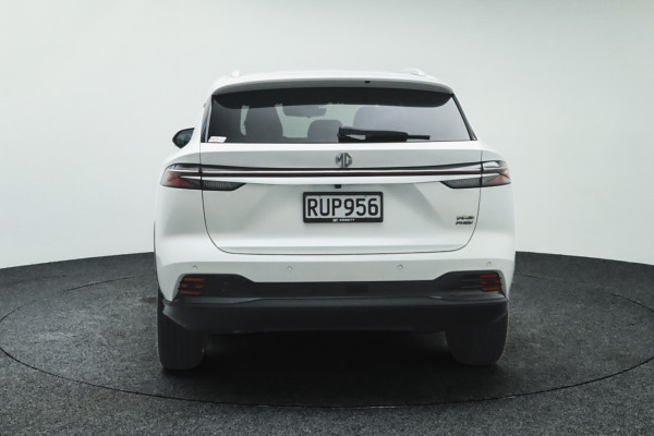 2026 MG HS Plug-in Hybrid Essence SUV Image 8