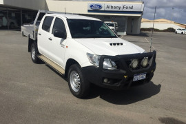 2013 MY14 Toyota HiLux SR 4x4 Double-Cab Cab-Chassis Cab chassis - dual cab
