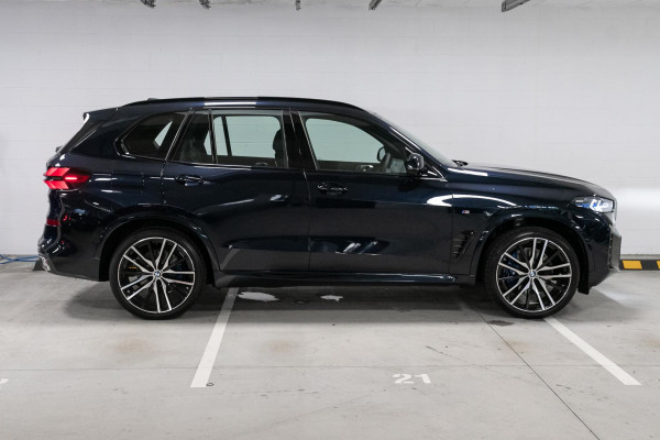 2025 BMW X5 G05 LCI xDrive30d M Sport SUV image 3