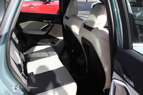 2025 BMW X1 U11 sDrive18i SUV image 7