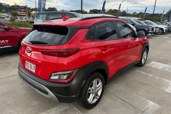 2021 Hyundai KONA OS.V4  SUV Image 4