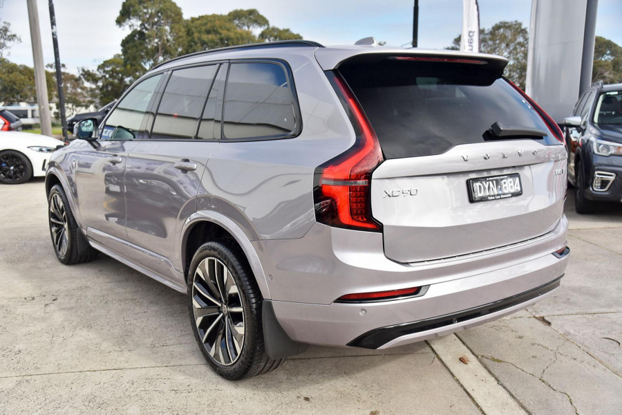 2025 MY26 Volvo XC90 L Series Ultra B5 Dark SUV Image 3