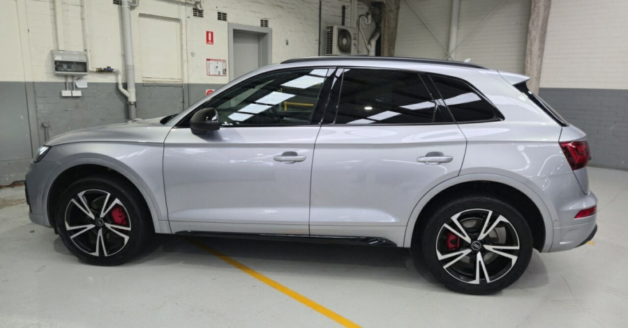 2023 Audi Q5 FY 40 TDI Dynamic Black SUV Image 5