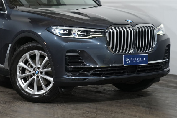 2021 BMW X7 Xdrive30d SUV Image 2