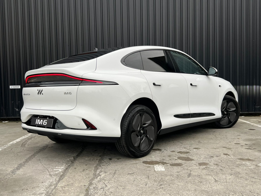 2026 MG IM6 Premium SUV Image 3
