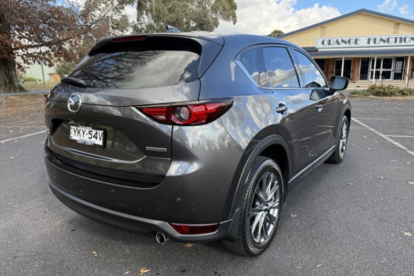 2020 Mazda CX-5 KF Series Akera SUV Image 3
