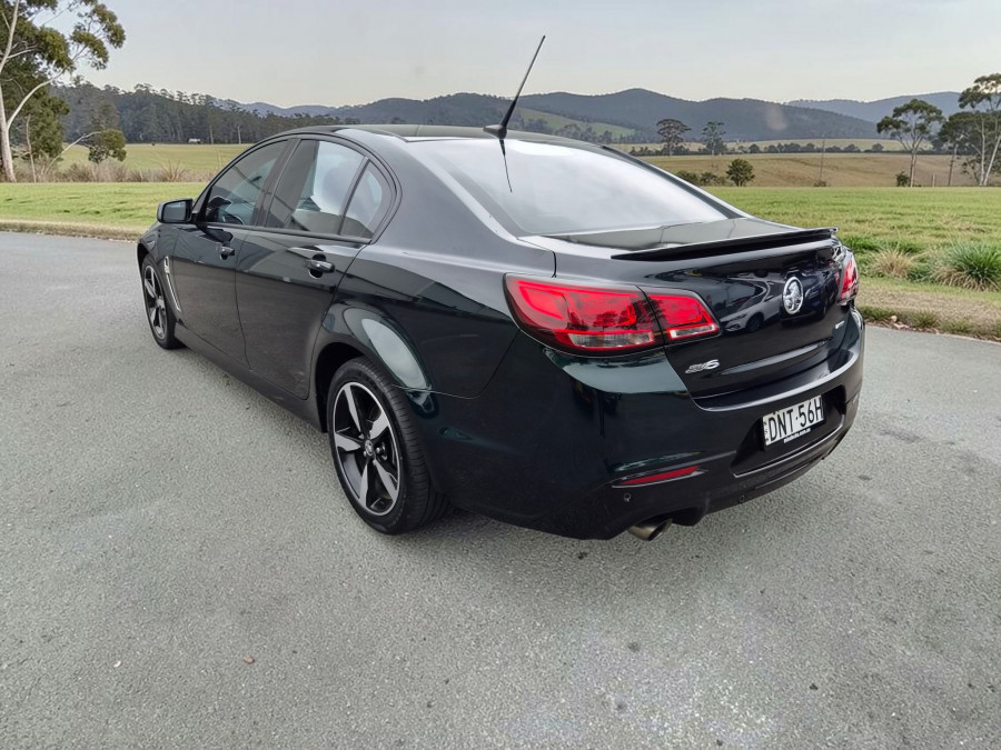2017 MY16 Holden Commodore VF Series II SV6 Sedan Image 5