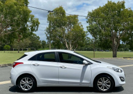 2012 Hyundai i30 GD Elite Hatchback