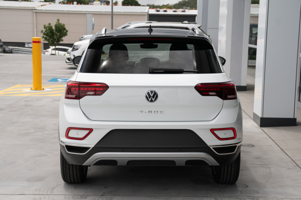 2025 MY26 Volkswagen T-Roc D11 110TSI Style SUV image 5