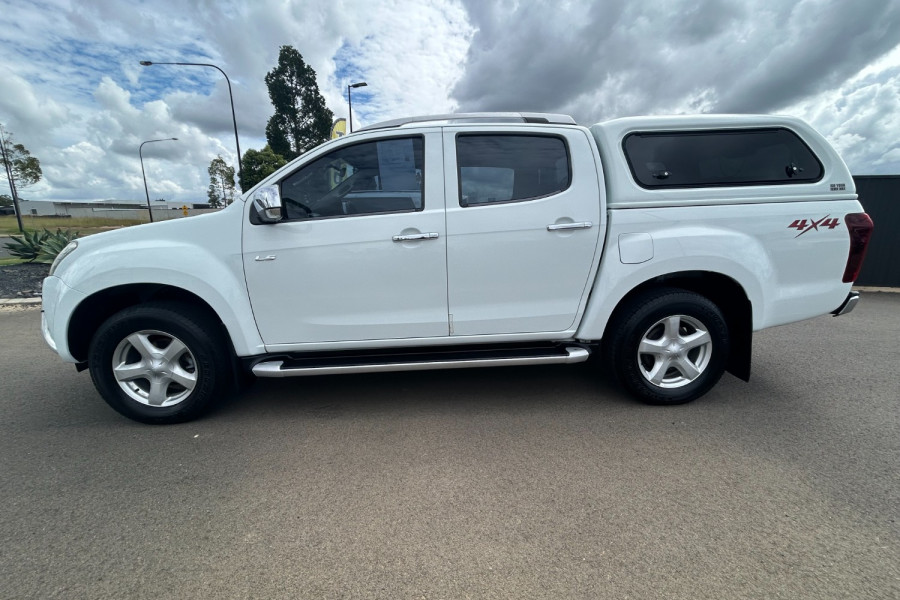 2016 MY15 Isuzu D-MAX Turbo LS-Terrain Ute Image 6