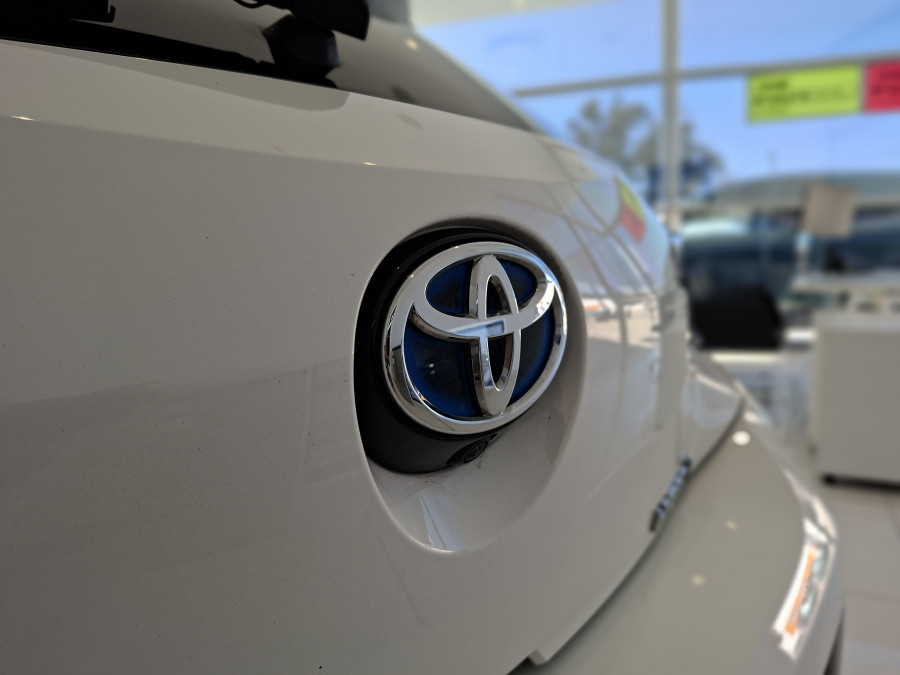 2022 Toyota Corolla ZWE219R  SX Hybrid Hatch Image 25