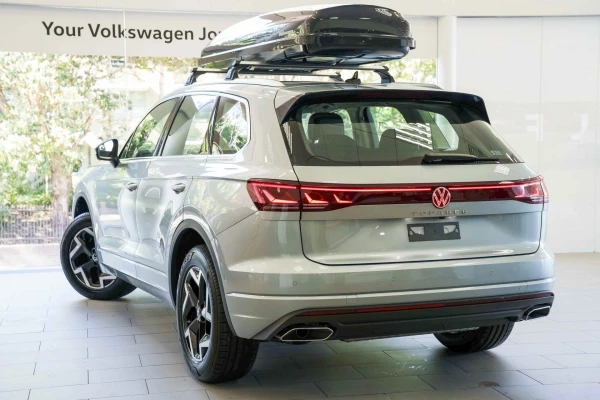 2024 Volkswagen Touareg RC 170TDI SUV Image 2