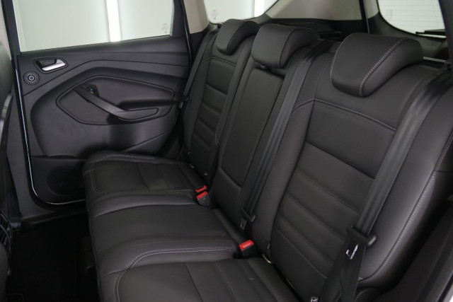 2018 Ford Escape Titanium 20 of 26