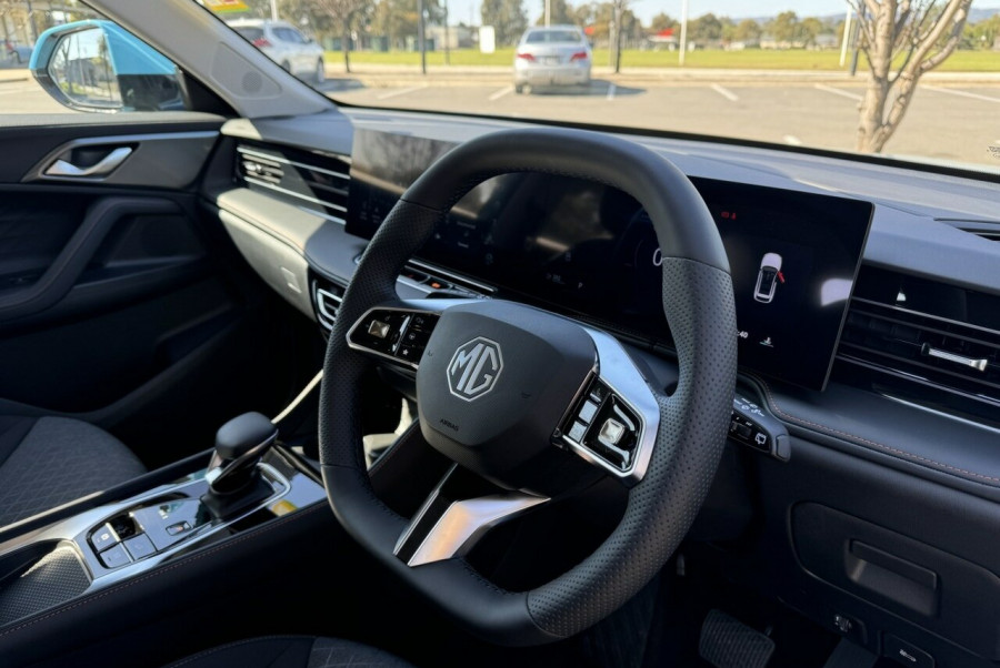 2024 MY25 MG HS AS33 Vibe SUV Image 12
