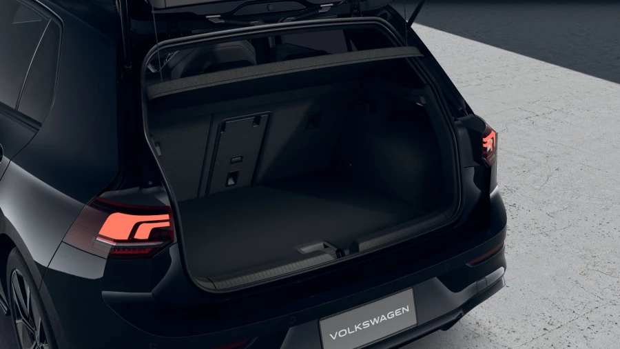 2025 Volkswagen Golf 8.5 110TSI R-Line Hatch Image 6