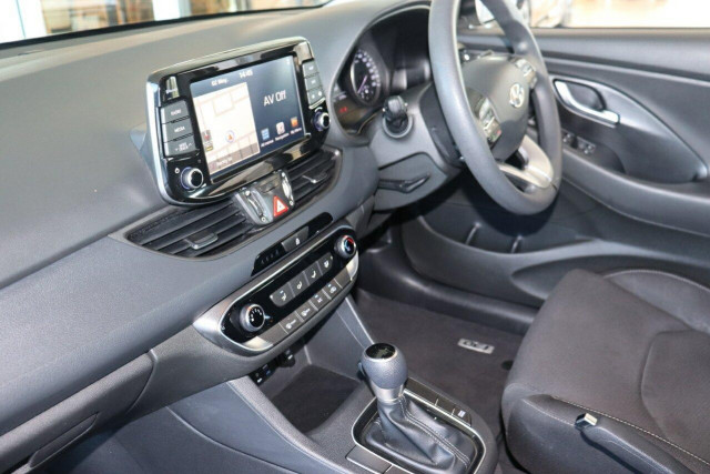 2017 MY18 Hyundai i30 PD Active Hatch Image 16