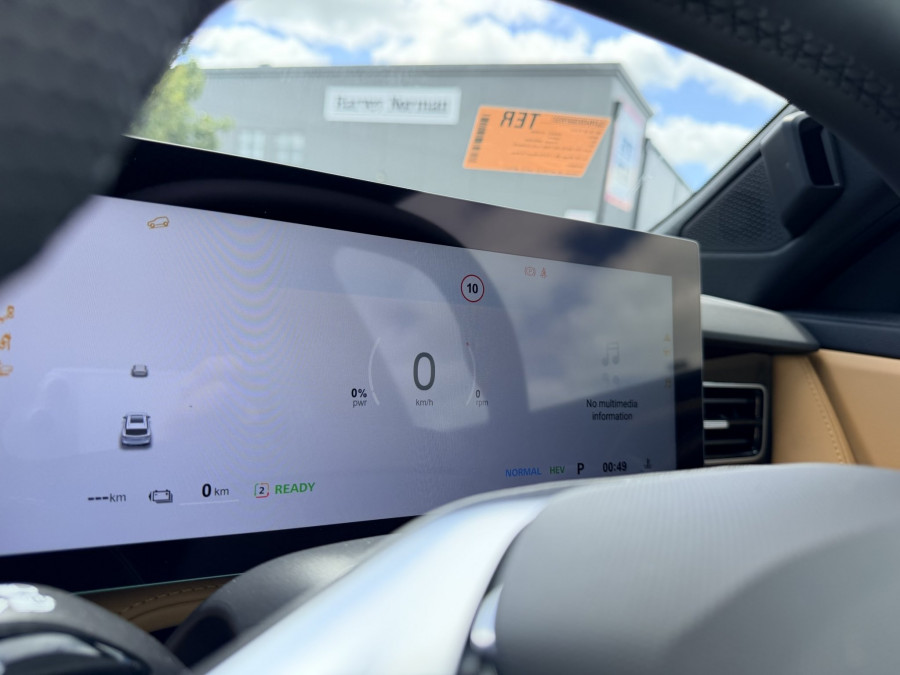 2026 MG HS Super Hybrid Essence SUV Image 17