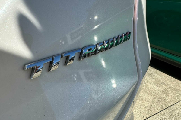 2018 MY18.75 Ford Mondeo MD Titanium Hatch Image 5