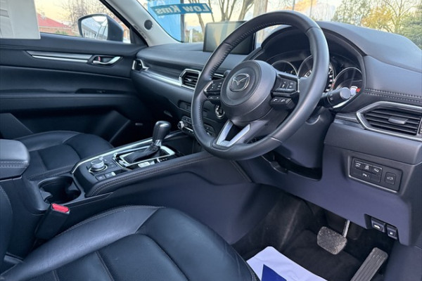 2021 Mazda CX-5 KF Series GT SUV Image 6